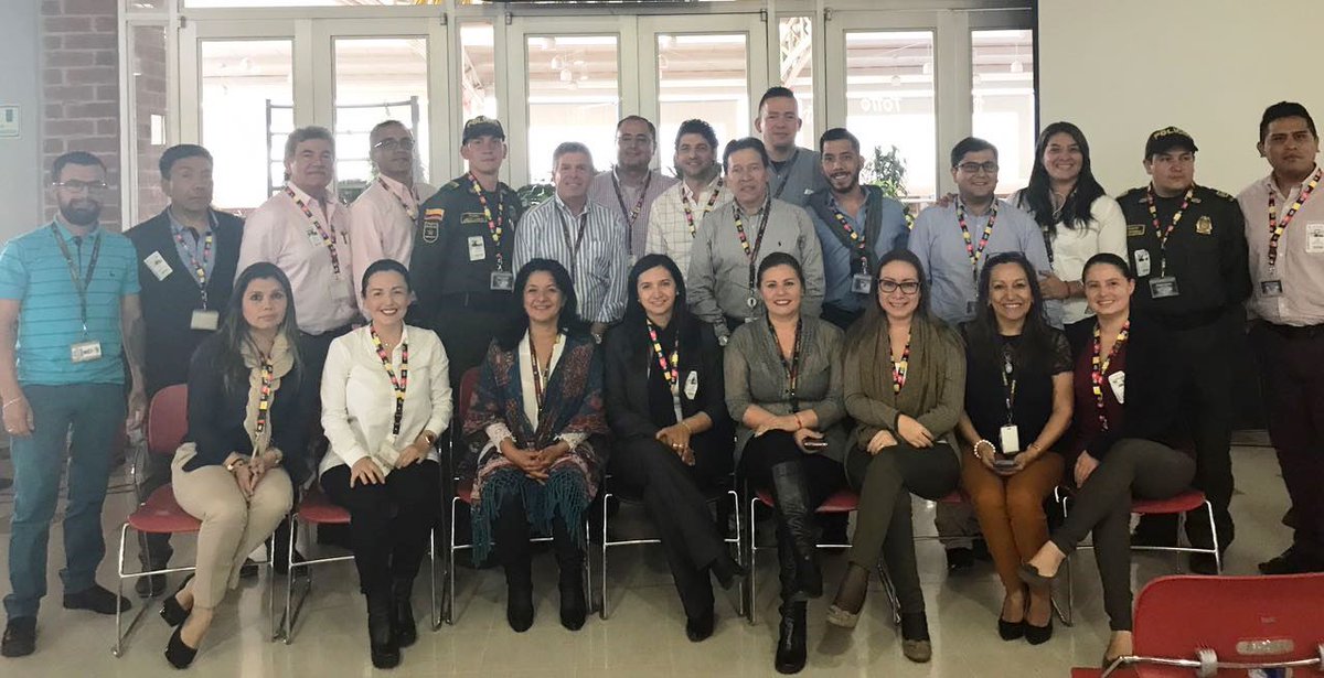 SENAE_Aduana's tweet photo. [BOLETÍN] CUMPLIMOS VISITA A EMPRESAS EN COLOMBIA PARA LA FIRMA DEL ACUERDO DE RECONOCIMIENTO MUTUO DEL #ProgramaOEA https://t.co/x6gDCgp4ox https://t.co/HMeSs3uBVu