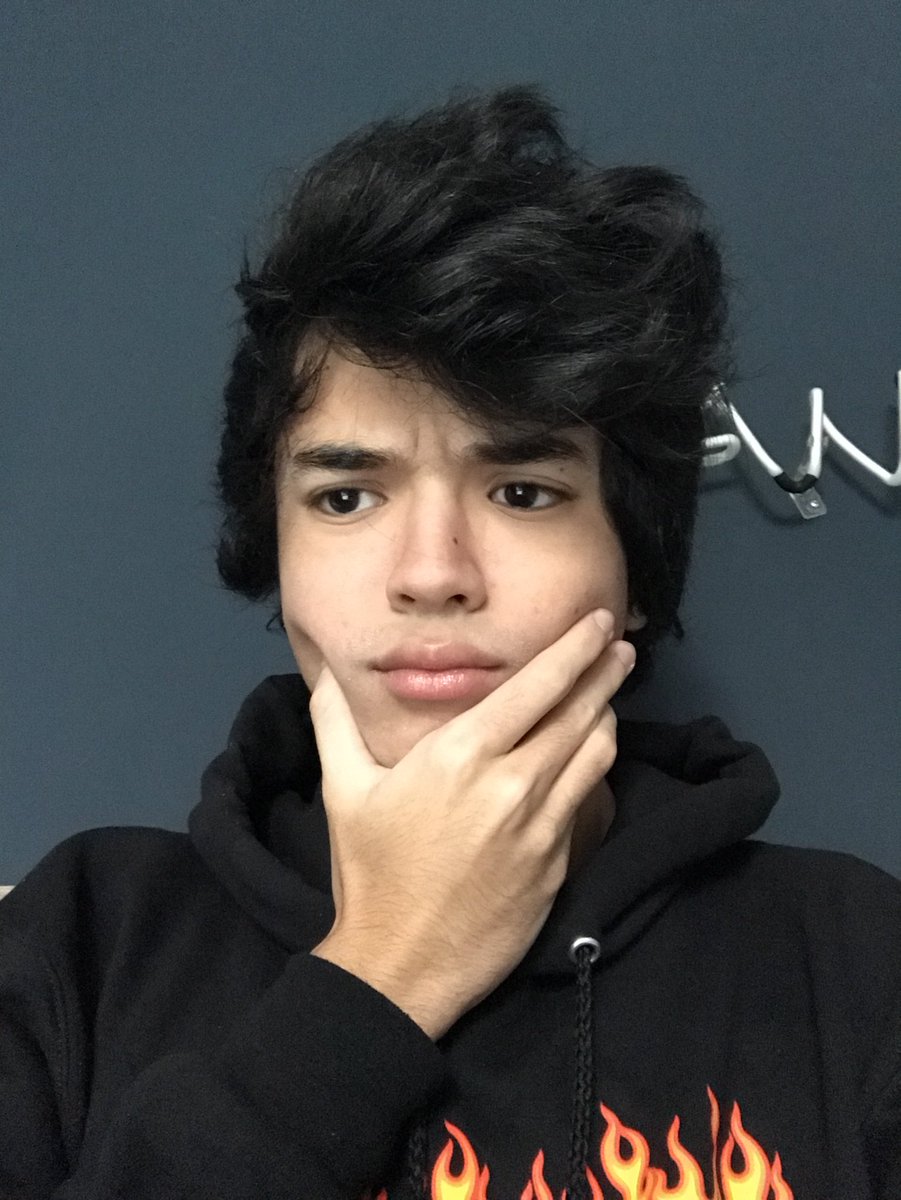 morimura's tweet photo. Eu observando a lerdeza das pessoas com umas coisas tão óbvias

#MPN #MoriMuraMuser https://t.co/ty6H3AXn2w