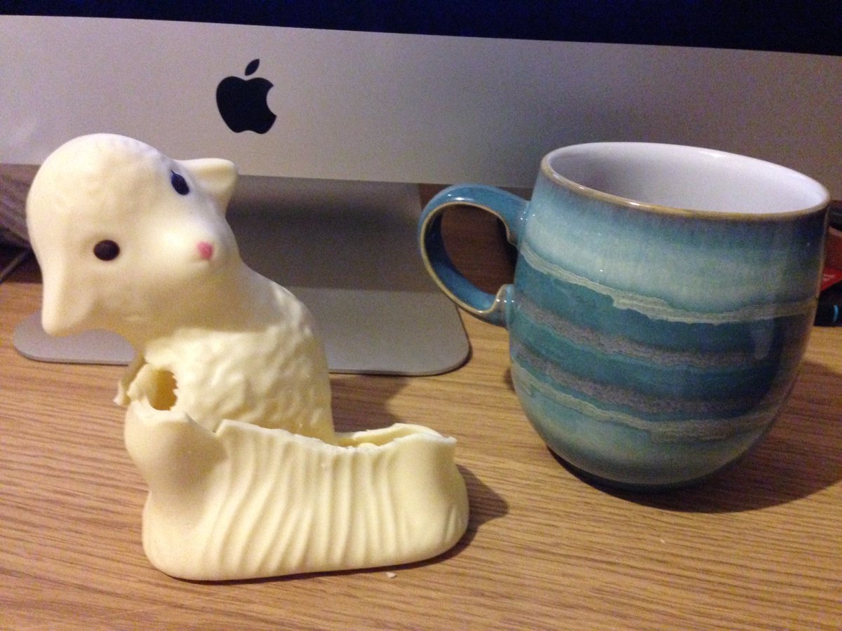 fergusmonster's tweet photo. Bitten body #iAteYou #sheep https://t.co/FmSnCOGRZ2