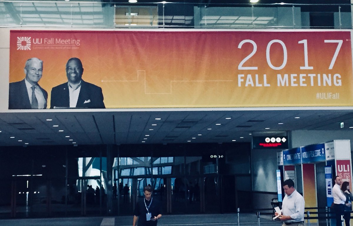LosAngeleldccom's tweet photo. #ULIFALL I was surprised to see this banner hanging so prominently in the LA Convention #makeadealmakeadifference https://t.co/kHLcGh1dD4