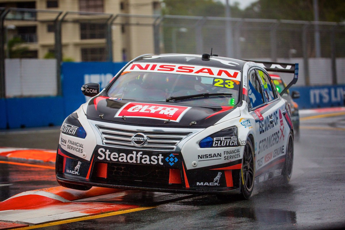 NISMO's tweet photo. It was the final 2017 endurance weekend for the @Nissan_MSport squad and they pulled off two top 10 finishes.
https://t.co/5Za7MgDgp3 https://t.co/iwgmzAN1gg