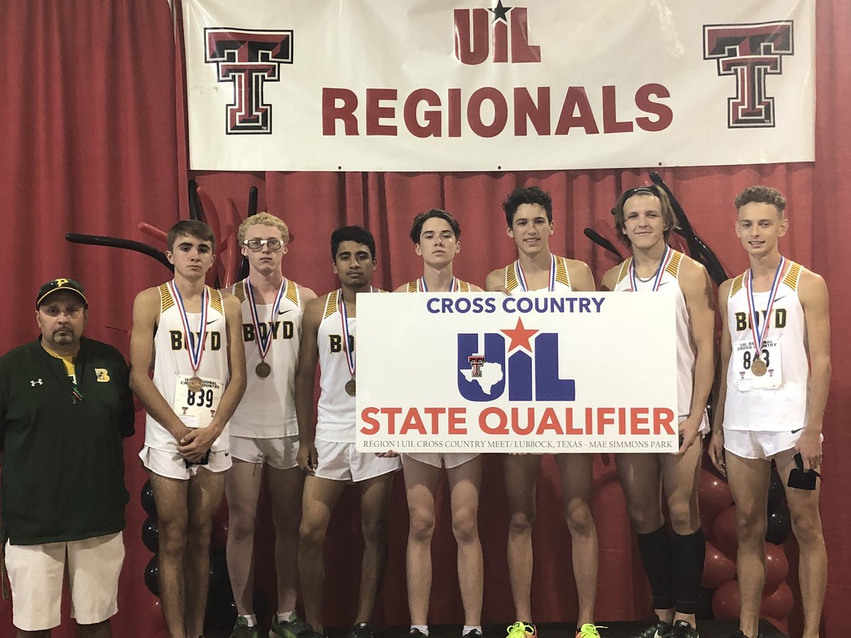 Michelle112115's tweet photo. State bound Yellowjackets!! #uilxc #UILState https://t.co/Tpt0g2d63X