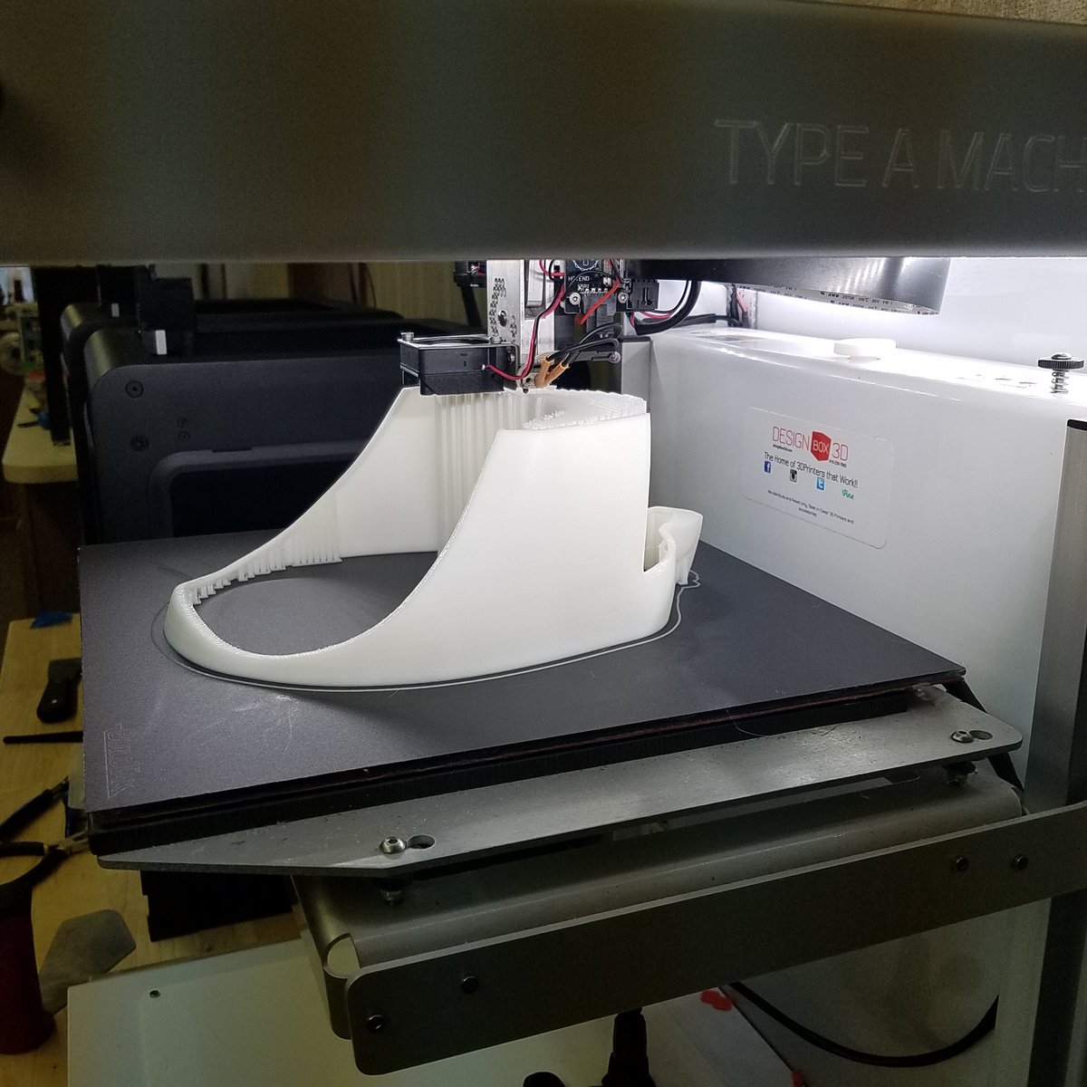 My <a href="/typeamachines/">Type A Machines</a> series one pro from @DesignBox3D  still truckin along on the #batman mask (part 2)