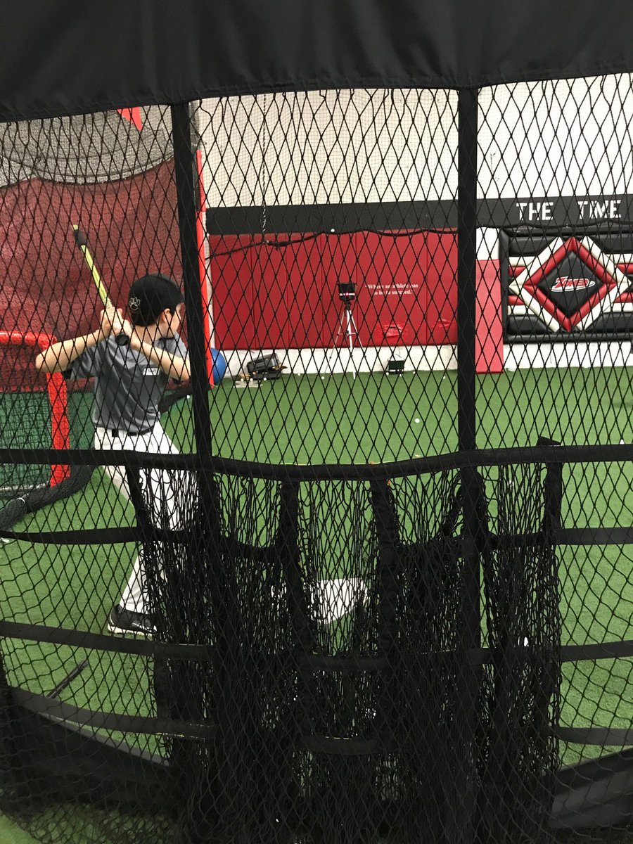 Max_BP's tweet image. Had a great time at @ZONEDSports #BatDemo last week. Check out their players testing out MaxBP&apos;s #BetterBat &amp;amp; #PitchingMachines! #TeamMaxBP