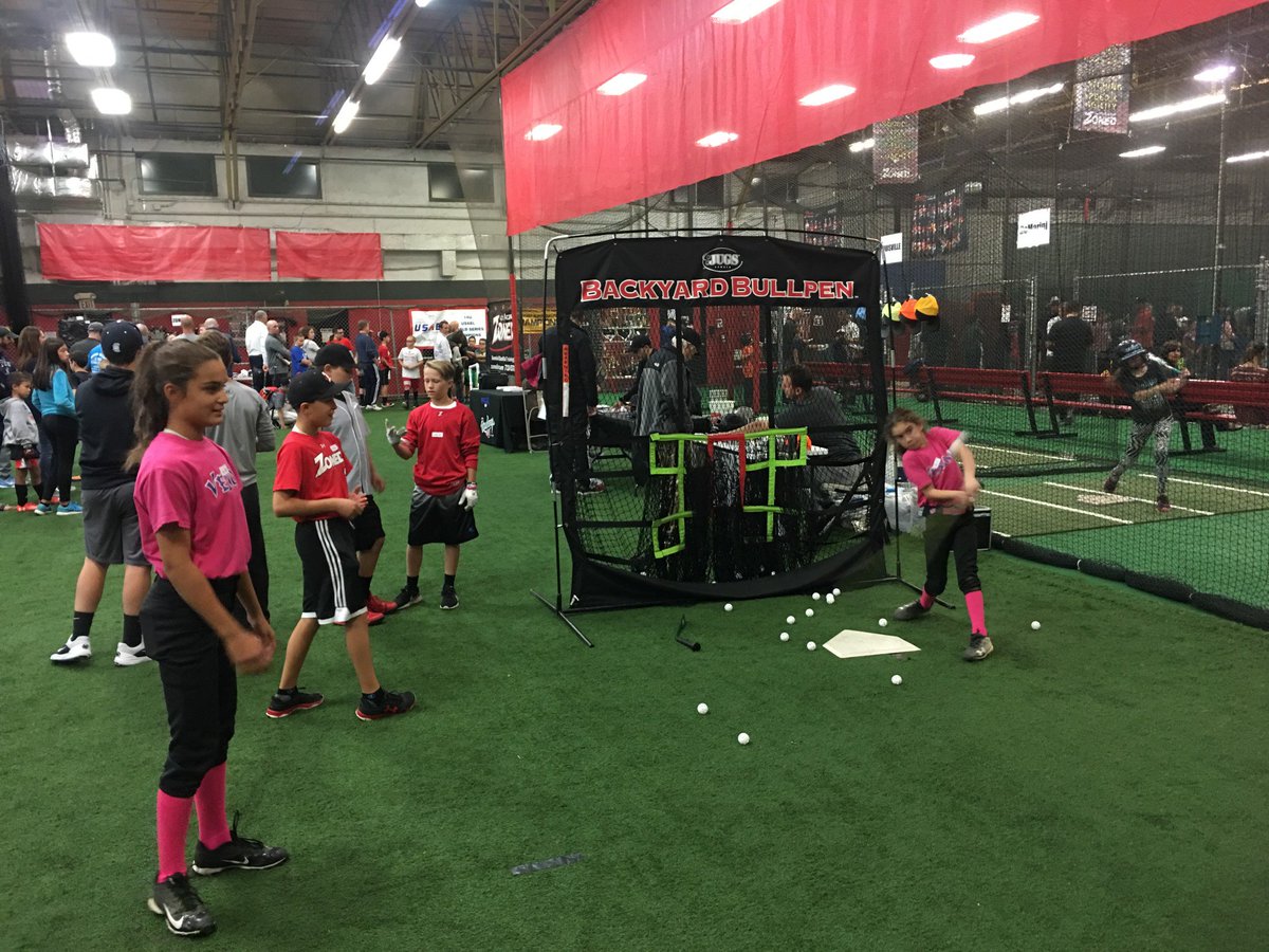 Max_BP's tweet image. Had a great time at @ZONEDSports #BatDemo last week. Check out their players testing out MaxBP&apos;s #BetterBat &amp;amp; #PitchingMachines! #TeamMaxBP