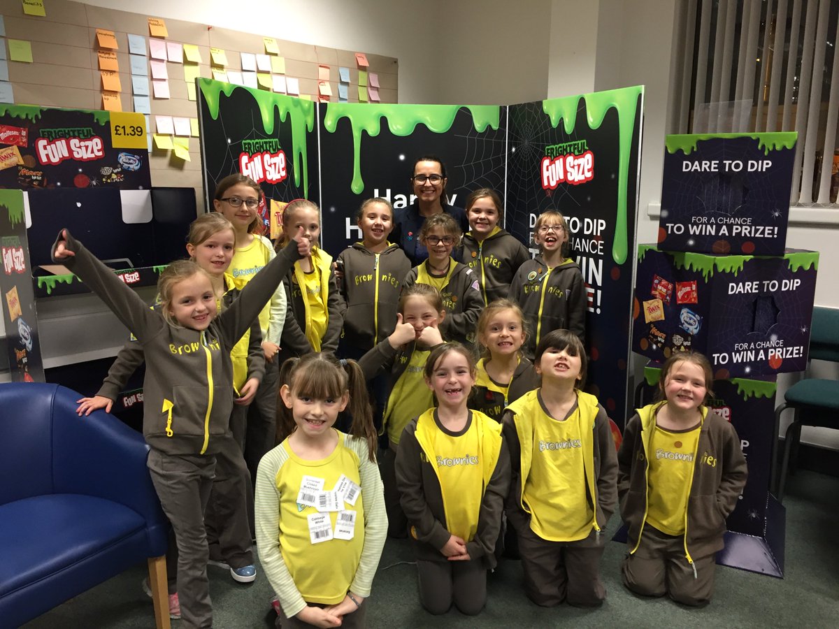 1stCwmbwrlaBrownies enjoying farm to fork