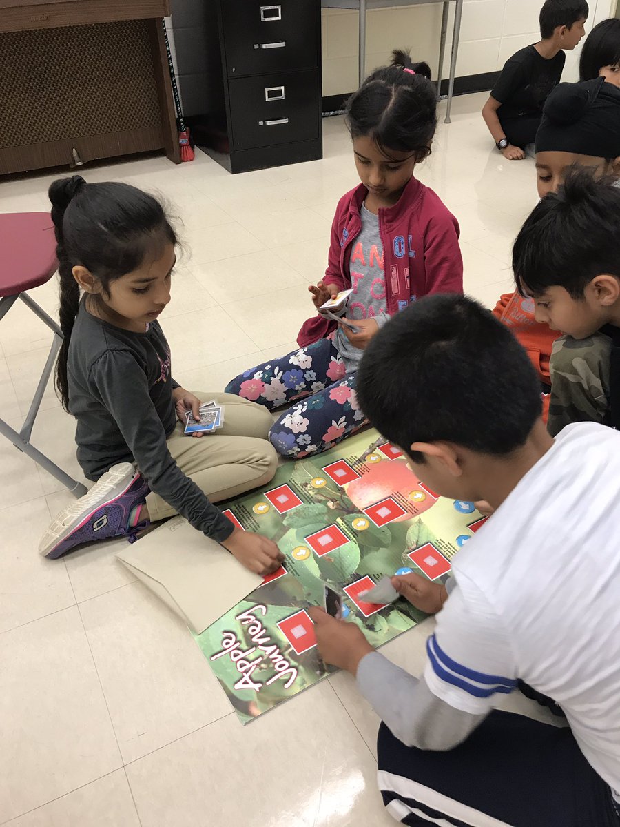 Mrs_Loreti's tweet photo. Students enjoyed the waste reduction workshop today! ♻️ https://t.co/PsTUcHxzMC