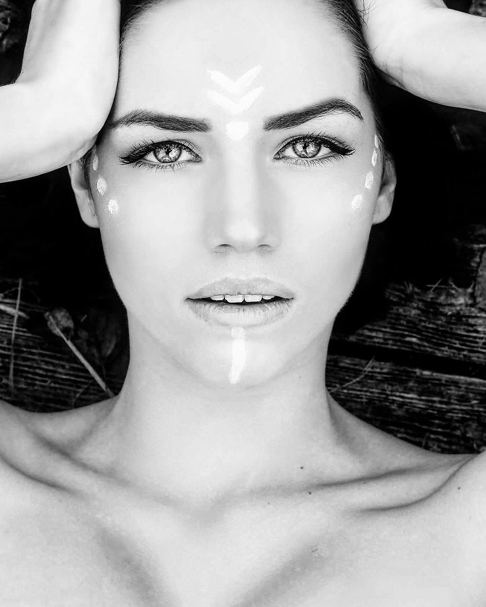 RENESAEUBERLICH's tweet photo. #Fashion #Beauty #Model #Shooting #Outdoor #Nature #Bavaria #Shadow #rspictures #ReneSäuberlich #ReneReinicke #sexy #pictureoftheweek https://t.co/0bM45eNhNX