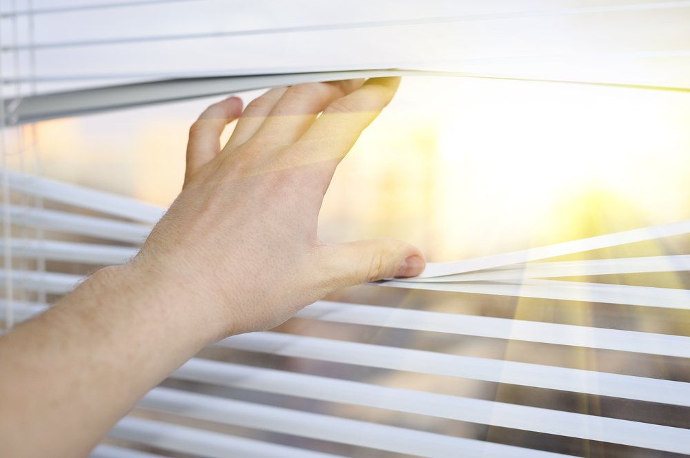 #Tip: Stay cool by closing your blinds and curtains to keep out the afternoon ☀️. #cawx #heatwave