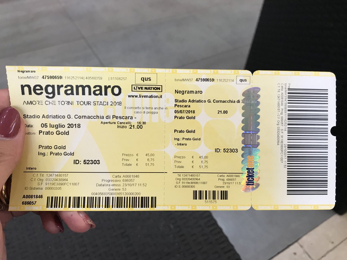 ArianeBelli1's tweet photo. @negramaroofficial #amorichetornano💙  #tourneglistadi2018 #pratogold❤️ https://t.co/9swrDD913G