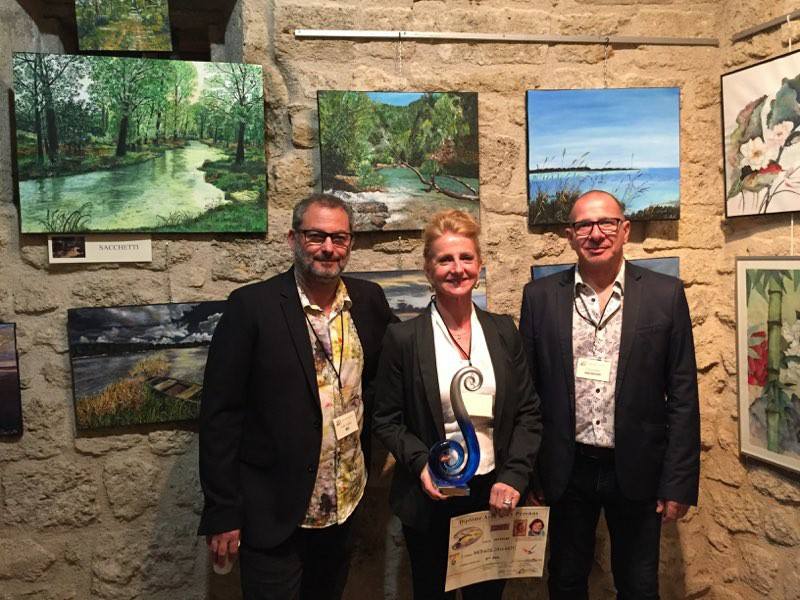 talentsdart's tweet photo. Nathalie Sacchetti, artiste de @talentsdart a remporté le deuxième prix du jury dans la catégorie peinture au Salon International Arts Mony https://t.co/P9iTW6sV7D