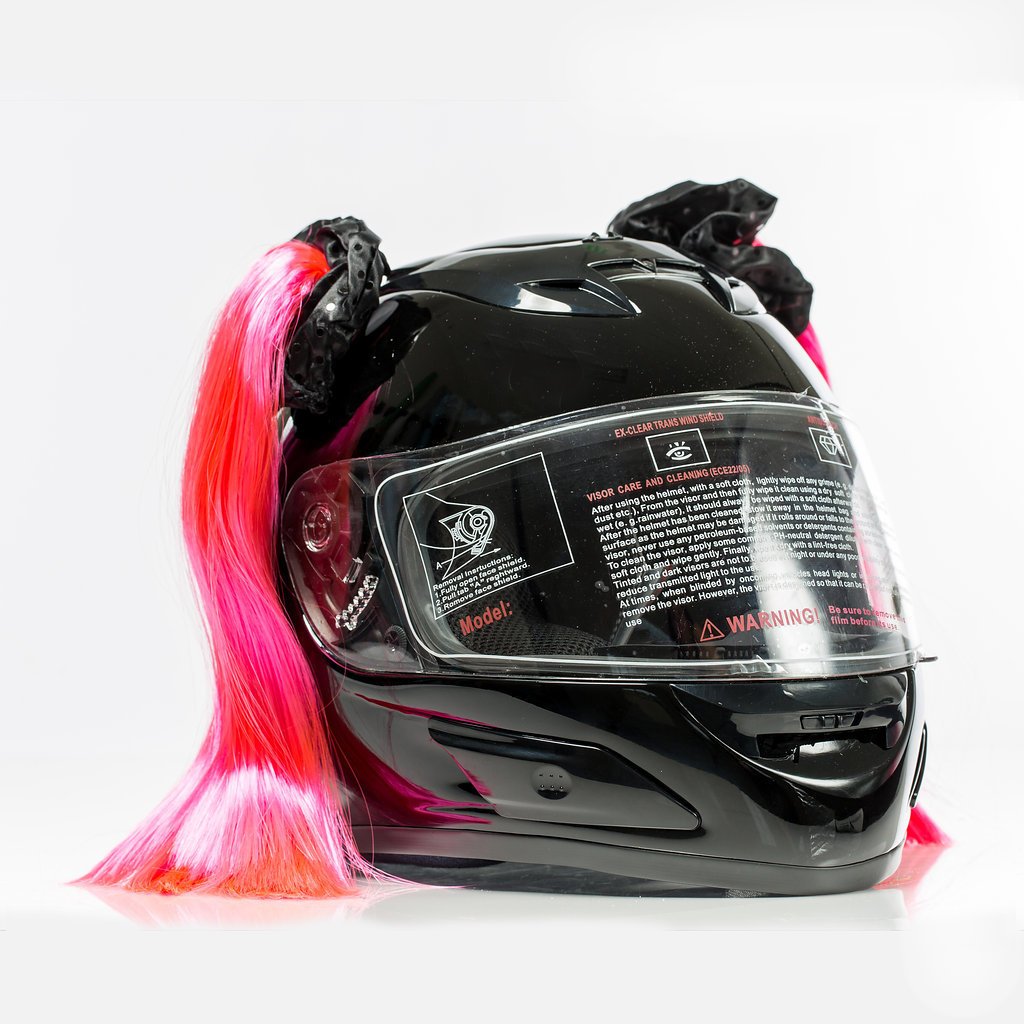 Shopena_'s tweet photo. Motorcycle helmet pigtails &amp; are a neat way to add sass to your helmet! https://t.co/6WWOcZRZPF #motorcycle #bikerbabe #biker_girl #pigtails https://t.co/QBHtM3Y0EZ