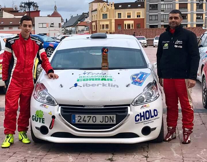 ARVidalRacing's tweet photo. Rantur, Chapas, @javipardosiota, #Sandamil, @fdorado46, @depulugo e @BreoganRally
Pedazo de alineación presentamos no #RaliSanFroilan #CGR https://t.co/glKZqquBV8