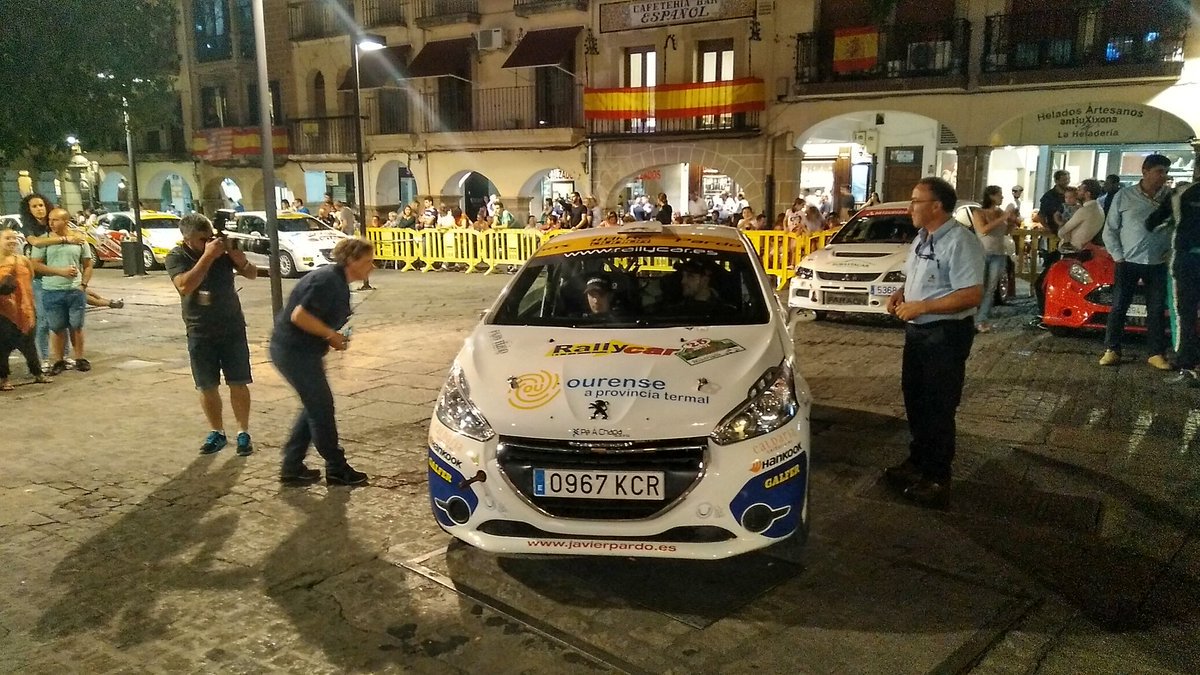 ARVidalRacing's tweet photo. Rantur, Chapas, @javipardosiota, #Sandamil, @fdorado46, @depulugo e @BreoganRally
Pedazo de alineación presentamos no #RaliSanFroilan #CGR https://t.co/glKZqquBV8