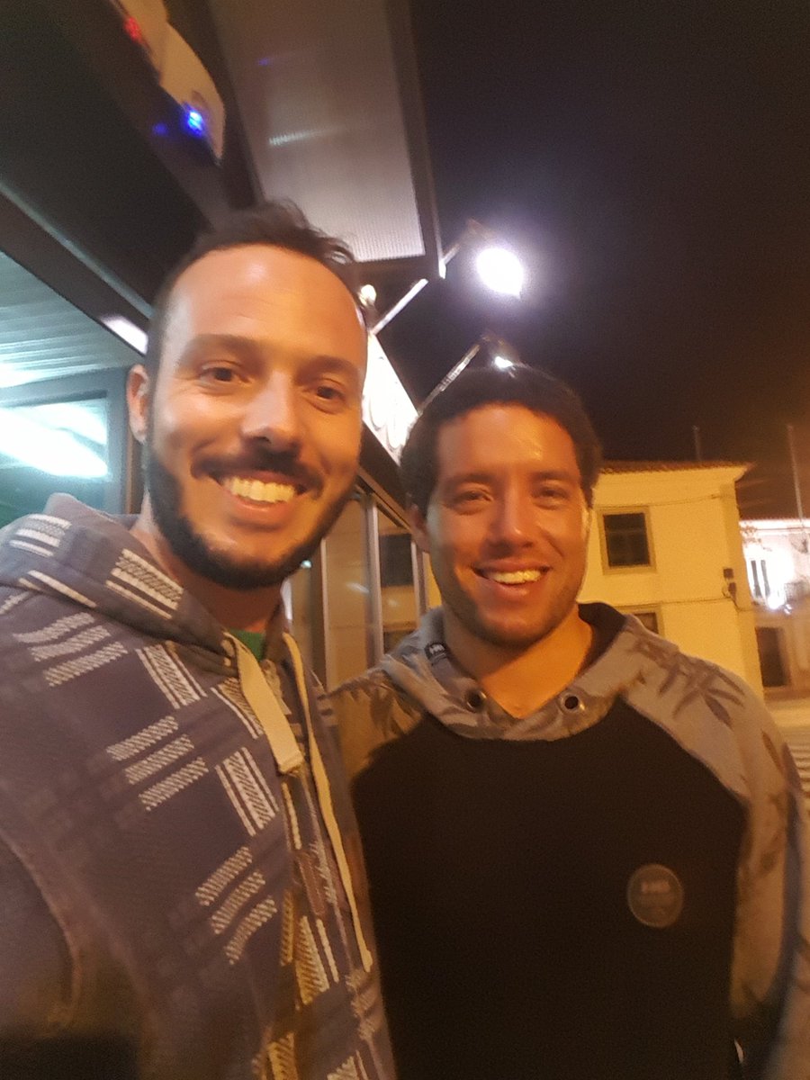 DiogoBruschi's tweet photo. @MineirinhoSurf valeu Mineiro. Simpatia e carisma. Sempre torci e continuarei torcendo pelo teu sucesso. És um vencedor! Grande abraço. https://t.co/KznP8mqlOH