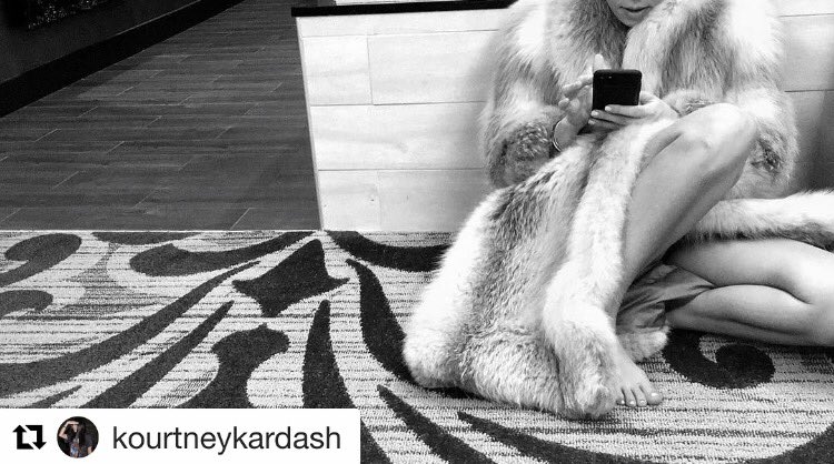 The9CLE's tweet photo. Keeping up the ICONIC way. #the9cle #cleveland @kourtneykardash https://t.co/92HE4C5F0j