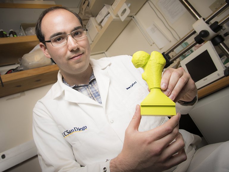Just_Print_It's tweet photo. 3D Printed Models Help Surgeons Work on Kids' Slipped Femurs https://t.co/BdtTwAllYj https://t.co/49UWPdbbhc