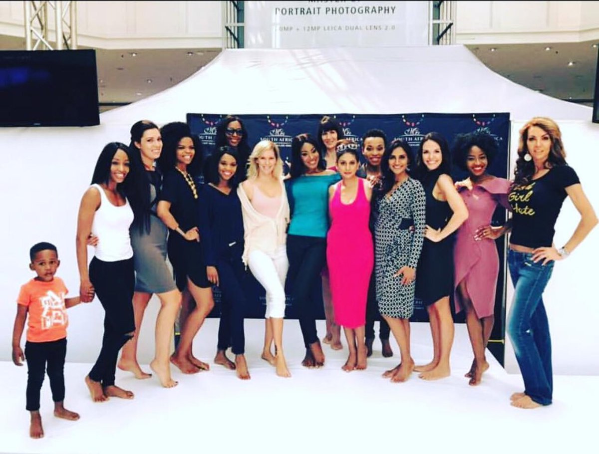 CandiceRobb01's tweet photo. #RWFS at @Southgate_JHB - 7:30 call time. Thank you for hosting us and looking after us today - we had so much fun ๐ซ๐ซ๐ซ๐ซ๐ซ๐ซ https://t.co/rV9QlrMlPF