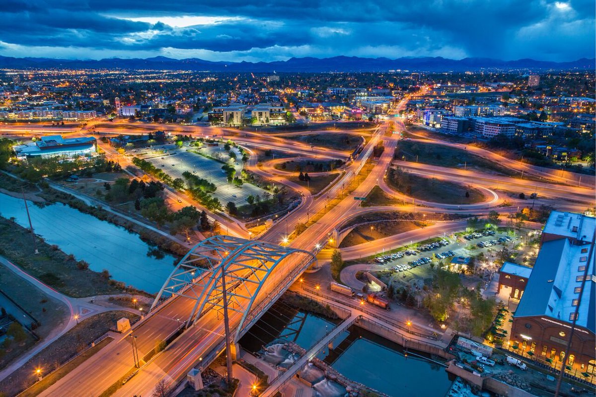 Entertaining friends? Amp up your night at The Confluence. #SoarWithTheConfluence

theconfluencedenver.com