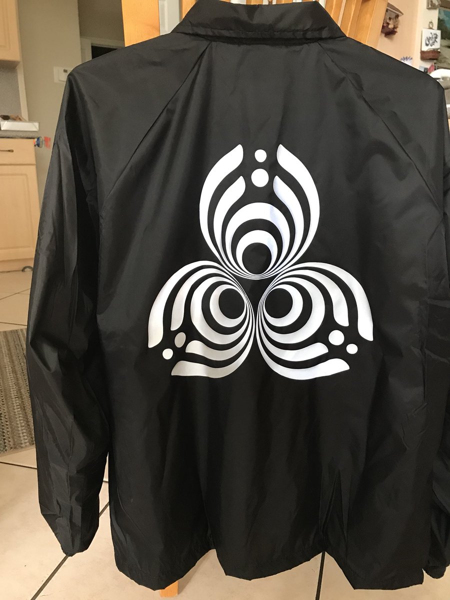 _Connorsays's tweet photo. Had to whip up a personal 3mm jawn since the wizard is playing Suwannee for the first time on Friday ::) @bass_network @bassnectar #vipshit https://t.co/fjLIcZPVzu