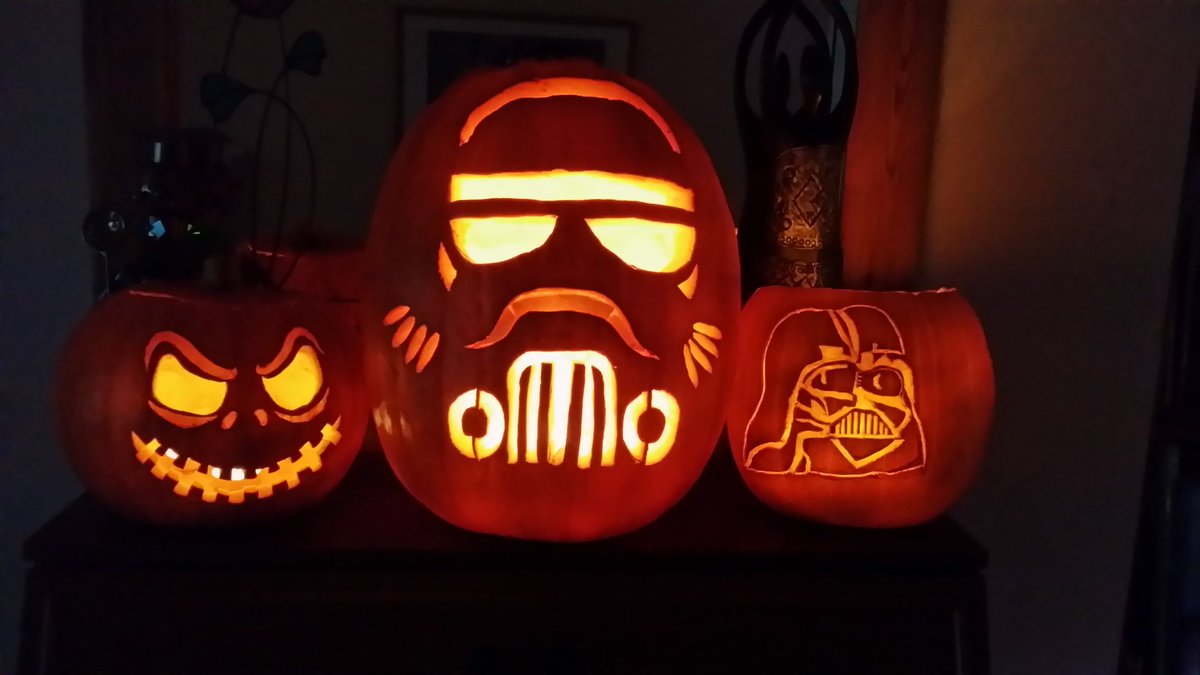 jonjharv's tweet photo. #kentpumpkins https://t.co/Yv1ES8hwjN