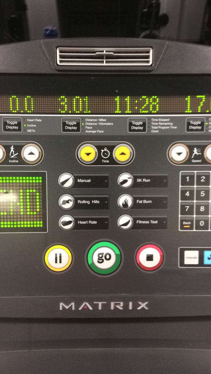 ctwblacklock's tweet photo. 8 months on from surgery and finally getting back towards full fitness. Knee holding up well over 3km! #sub12min #goodprogress #running https://t.co/lGeAGoSLTT