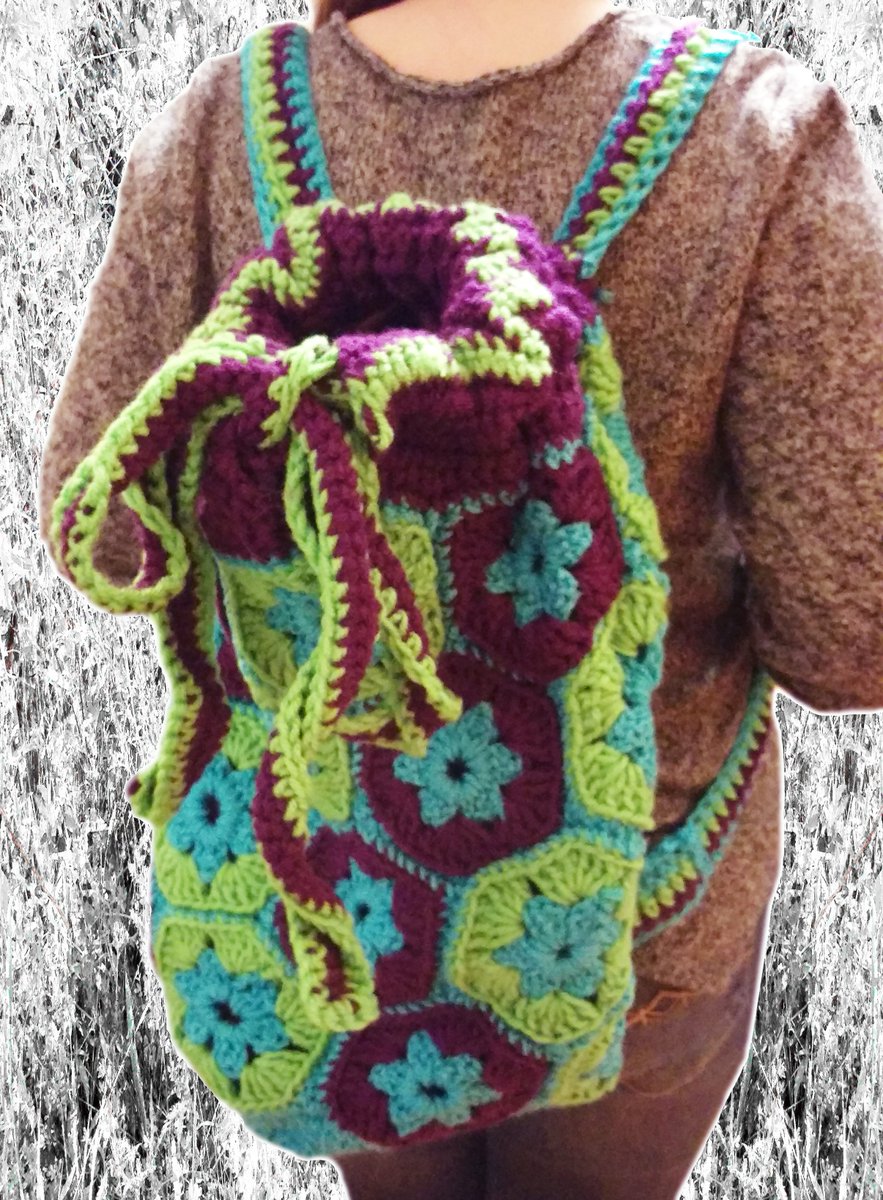 RedsCraftyCraft's tweet photo. Crocheted Backpack
Please visit https://t.co/pdyf9WSL9R for more!
#handmade #MondayMotivation #backpack #craftshout #crocheting #crochetbag https://t.co/ptpVz39W8M