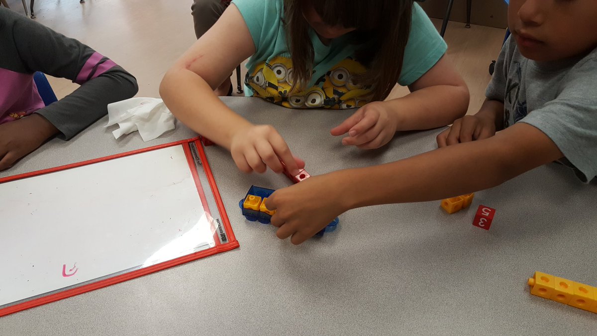 jennifer castelo tweet media