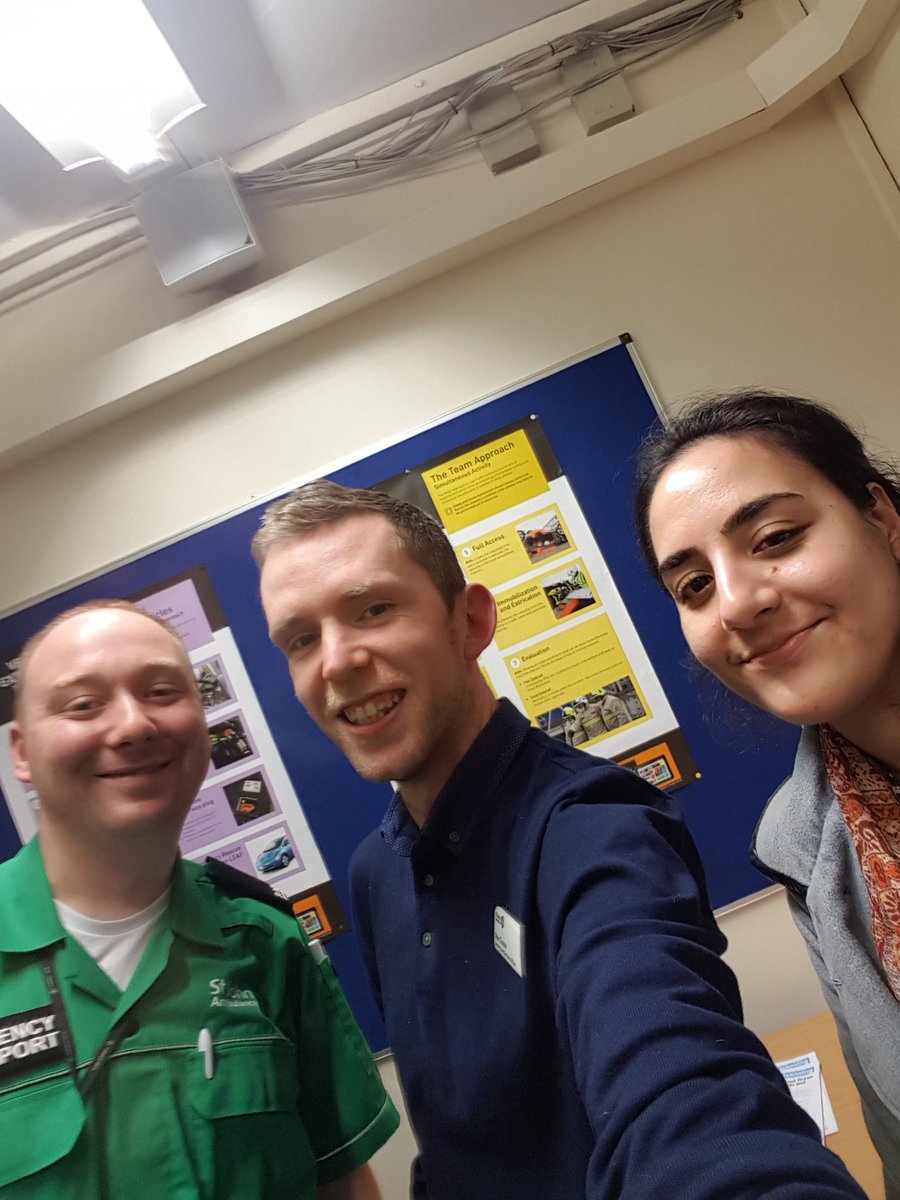 SJA_DConlon's tweet photo. It's not just me from the @stjohnambulance District Team out tonight @SJAdanielpierce & Sham are visiting units too #teamDMT #TeamSJA https://t.co/NWrFsOZsNG