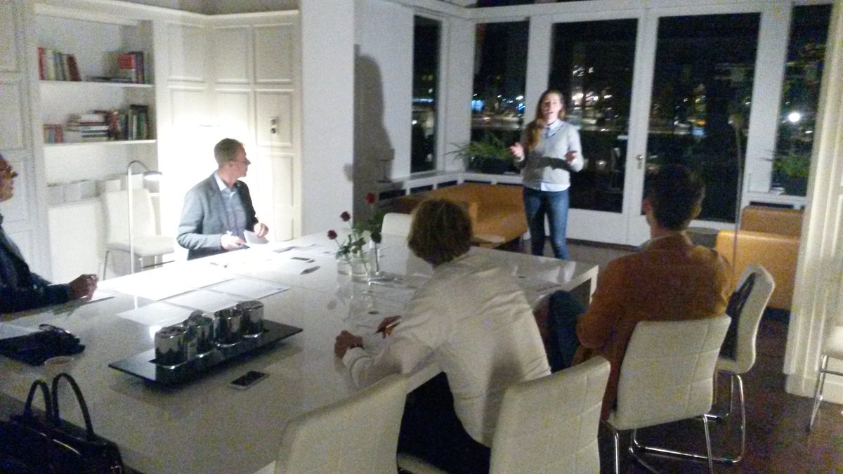 SMA_Sales's tweet photo. Vanavond 1e ronde verkiezing Young Sales Professional Noord Nederland. Drie beste te zien op 16/10. Noordz Sales Event  @noordblog https://t.co/5ZvcsYGru8