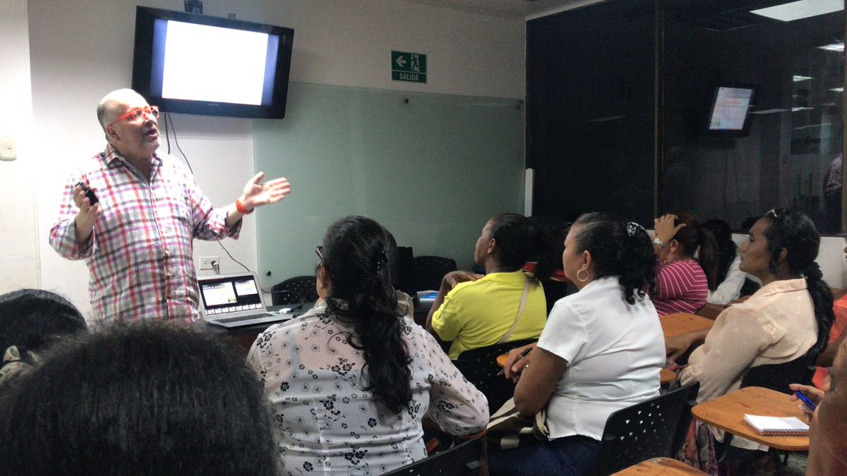 PROPAIS's tweet photo. Taller de preparación de oferta previo a la misión y feria empresarial #PROIM en Valledupar https://t.co/IUeauje4PA
