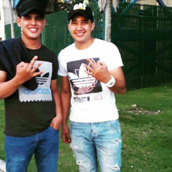 fencho24's tweet photo. Con el panita! https://t.co/7n5FHJKK2C