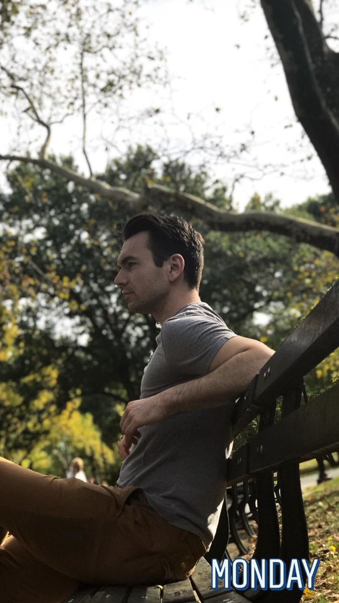 maxcIayton's tweet photo. My favorite kind of Monday. Central Park. 💆🏻‍♂️ https://t.co/cZSuDdskm6