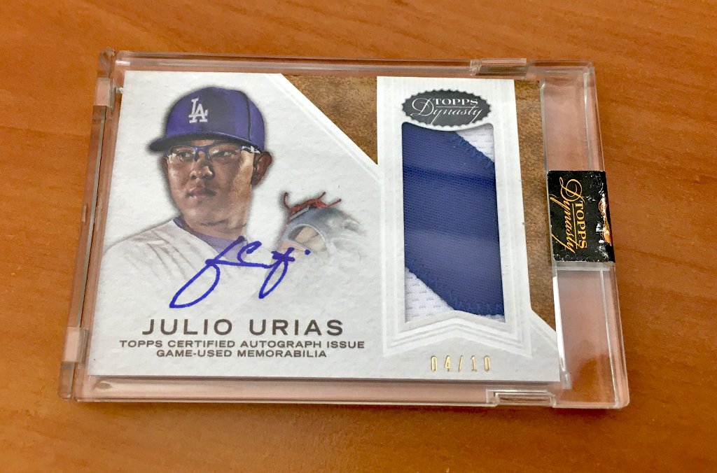 MLB's tweet photo. Can’t emphasize how cool this autographed @theteenager7 card is … 
   
There are only TEN in the world. RT for a chance to win. #MLBCards https://t.co/zKSdZjJ78H