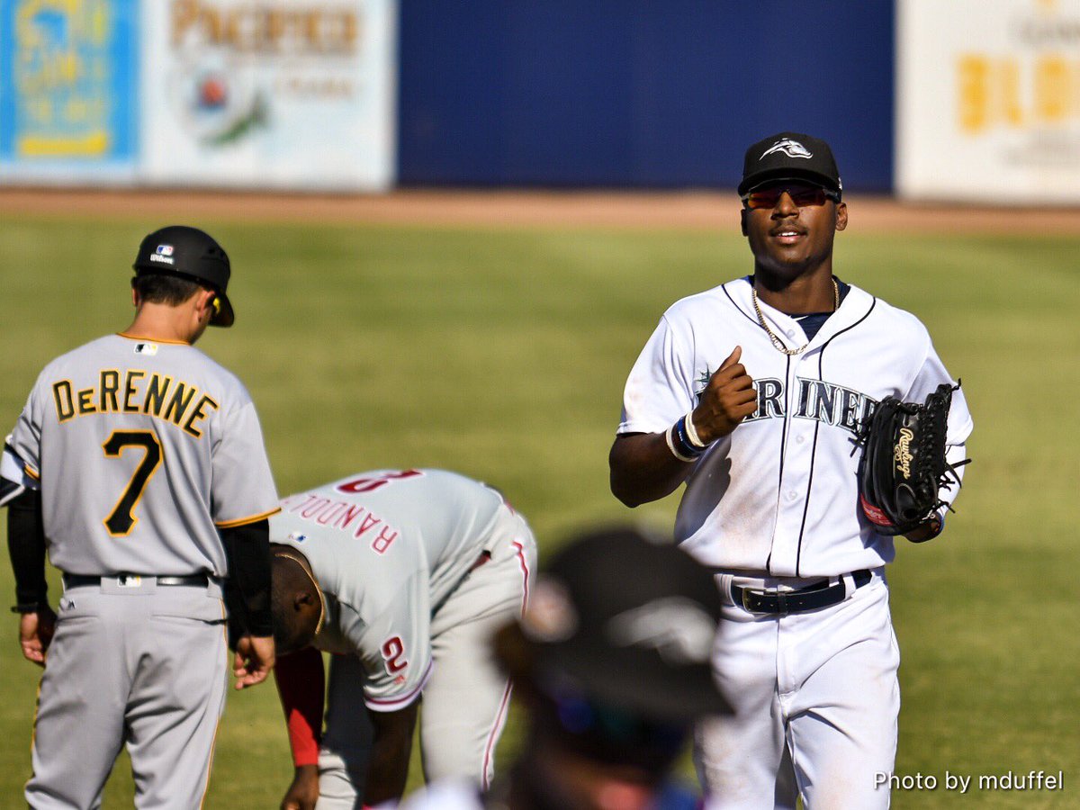 2mduffel's tweet photo. @KLew_20 T6 @MiLBMariners @ModestoNuts @Mariners @MiLB #FallBall2017 https://t.co/xtrwsSt3w2