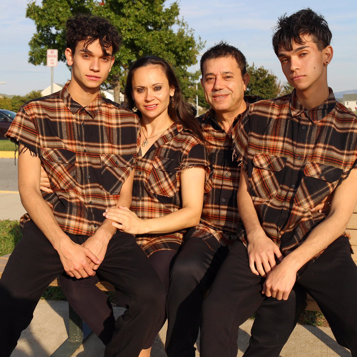 lucasdobre's tweet photo. Love you Mom &amp; Dad https://t.co/61BemaSXe6