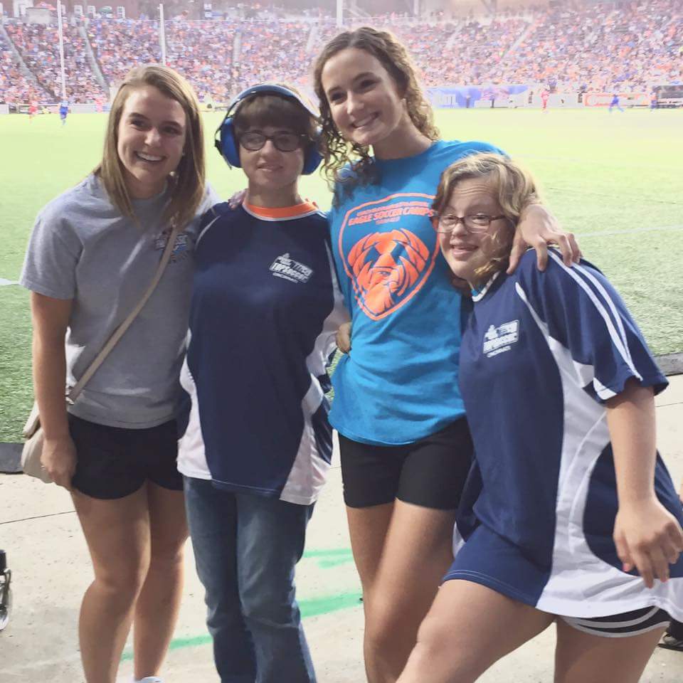 Steve2McCollum's tweet photo. Congratulations @nikkihuber_
On well deserved honor as #OSYSA @CincyTOPSoccer
Volunteer of the Year
Love her heart!
Philippians 2:3-5 https://t.co/XRuV4654Z6