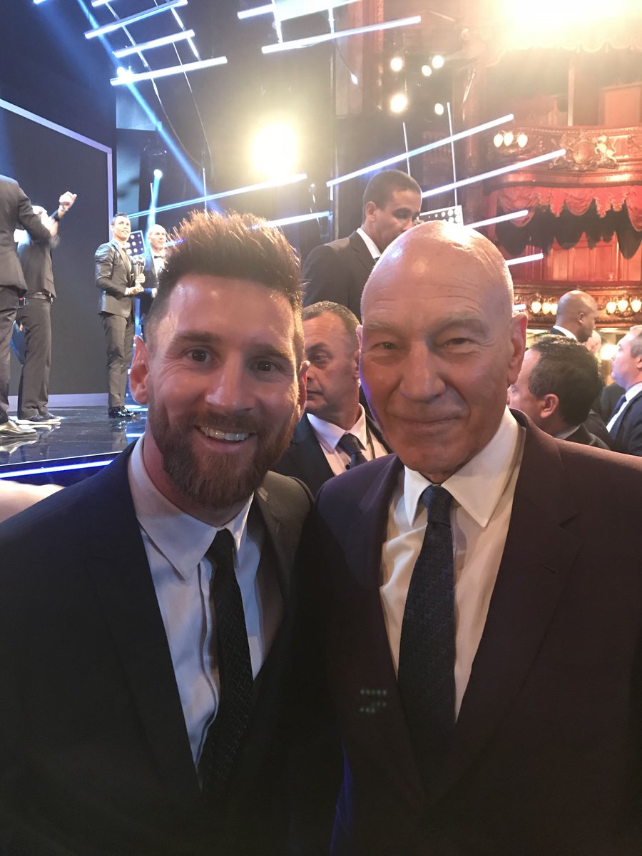 VSportsTM's tweet photo. Uno es un mutante y el otro hizo el papel del Profesor X en X-Men https://t.co/2JsufND7am