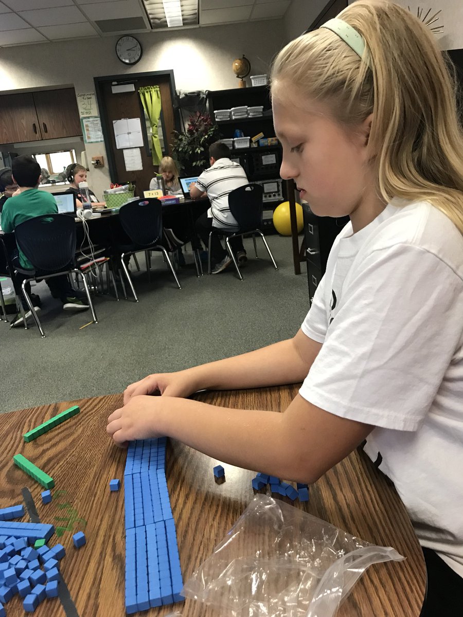 MSDSC_JWins's tweet photo. Check out these concrete representations of multiplication! #mathsbrain https://t.co/c3Y4G51TXh