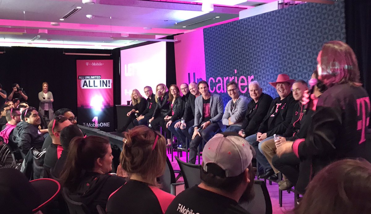 MikeSievert's tweet photo. .@TMobile @MetroPCS are lucky to have the best of the best employees in our corner so I can’t let the day close without a huge THANK YOU!! https://t.co/3uF0Vsim2A