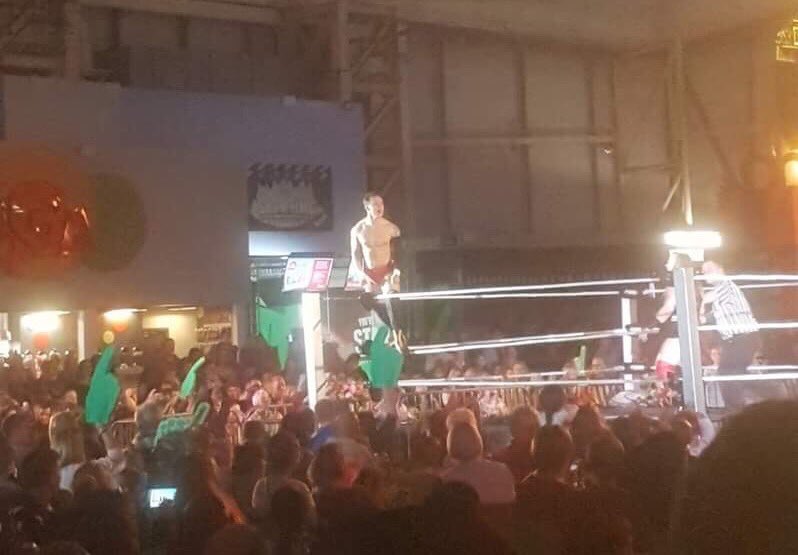 SidScala's tweet photo. Huge crowd at Minehead tonight for @ngwrestlinguk. Over 2 thousand! Got myself a Savvy victory against @WILDBOARhitch #LetsGetSavvy https://t.co/EPBO1nlqzc