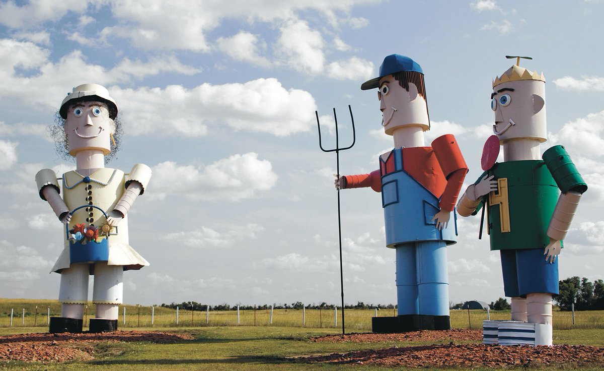 RawVisionMag's tweet photo. #GaryGreff’s giant #sculptures in #NorthDakota.
https://t.co/eJzcsXh9bL
#largescaleart #outsiderart #selftaughtart #artmagazine #RawVision https://t.co/bngiTQ49Pa