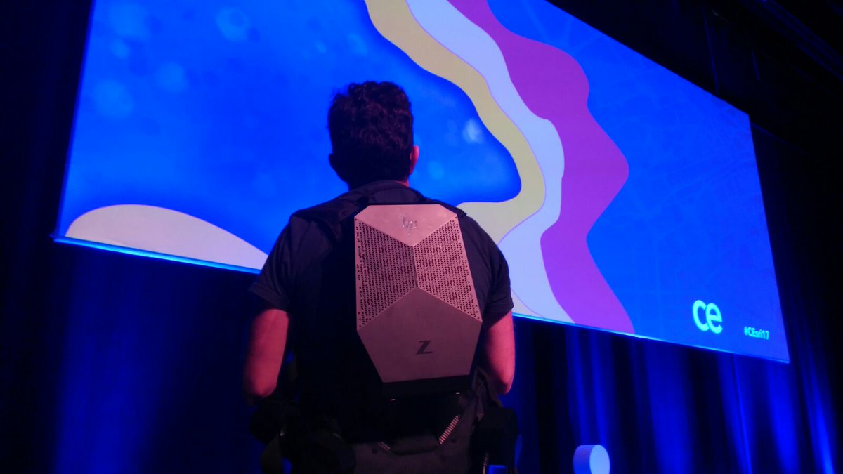 IsaacSCastro's tweet photo. Qué poquito queda ... #Cesri17 #3D #BIM #WebGIS #ZVRbackpack https://t.co/4Grztb009i