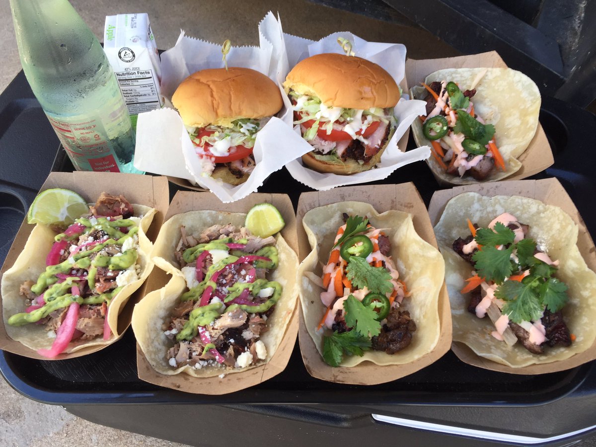 BigDeliciousYo's tweet photo. Two additions to the menu yesterday. Good feedback on the Hellbelly - smoked porkbelly, pickled carrots/radish, jalapeño and sriracha crema. https://t.co/AqbiP5bXn6