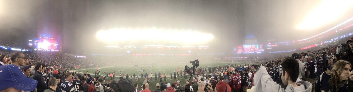dufinbakir's tweet photo. @Patriots Trying to remember last night... but it was a little foggy 😳#GoPatriots #FogGate2017 https://t.co/fTB151QI18