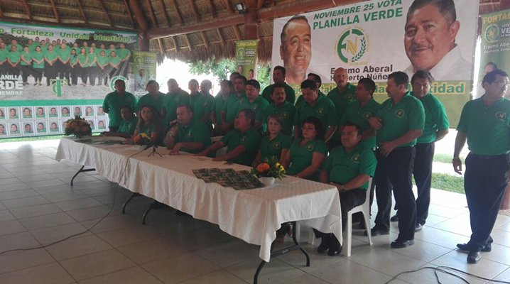 VerasNews's tweet photo. Ofreceremos mayor oportunidad laboral a las mujeres:Erasmo Abelar  https://t.co/31FRamX2Nq | @Erasmoabelar @Ammje_Cancun #Cancún https://t.co/Lg4nzAvNOD