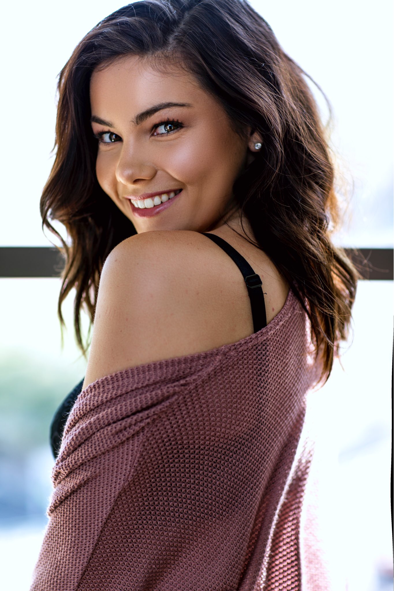 TW Pornstars - Lex. Twitter. 👋🏼 #ModelMonday. 3:55 AM - 24 Oct 2017