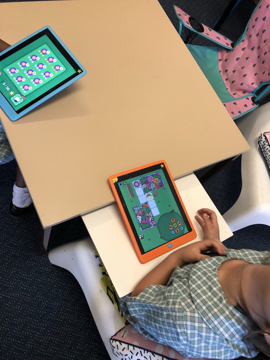 mkross1405's tweet photo. Kindergarten problem solving and coding with technology #codetastic @IngleburnPs https://t.co/J9qIXoSasR
