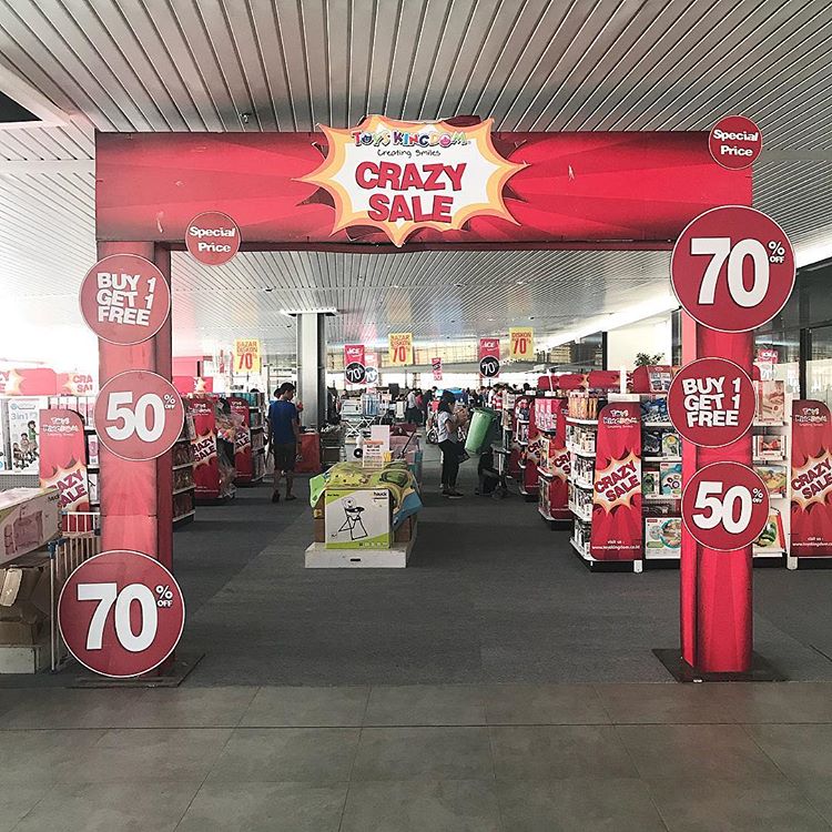 Info_Bintaro's tweet photo. #ShopBintaro Moms, segera ke @QBIGBSD, dapatkan promo Crazy Sale @ToysKingdom diskon sampai 70% dan buy 1 get 1 sampai 30 Nov '17 https://t.co/z1bESjZ0s5