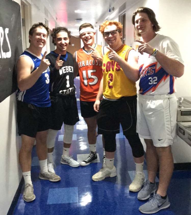 Zac_Ciupka15's tweet photo. Best intramural basketball team #DO4I https://t.co/eBvrJzBt84